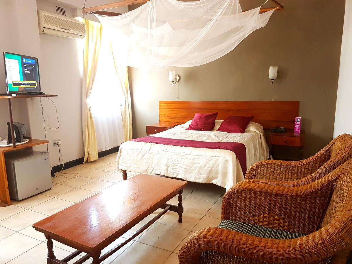 The Lusaka Hotel מראה חיצוני תמונה