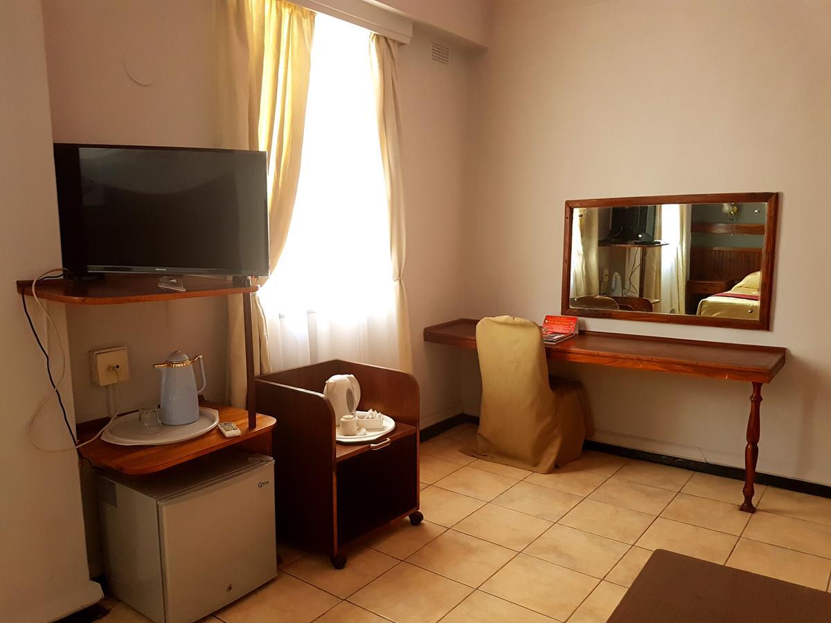 The Lusaka Hotel מראה חיצוני תמונה