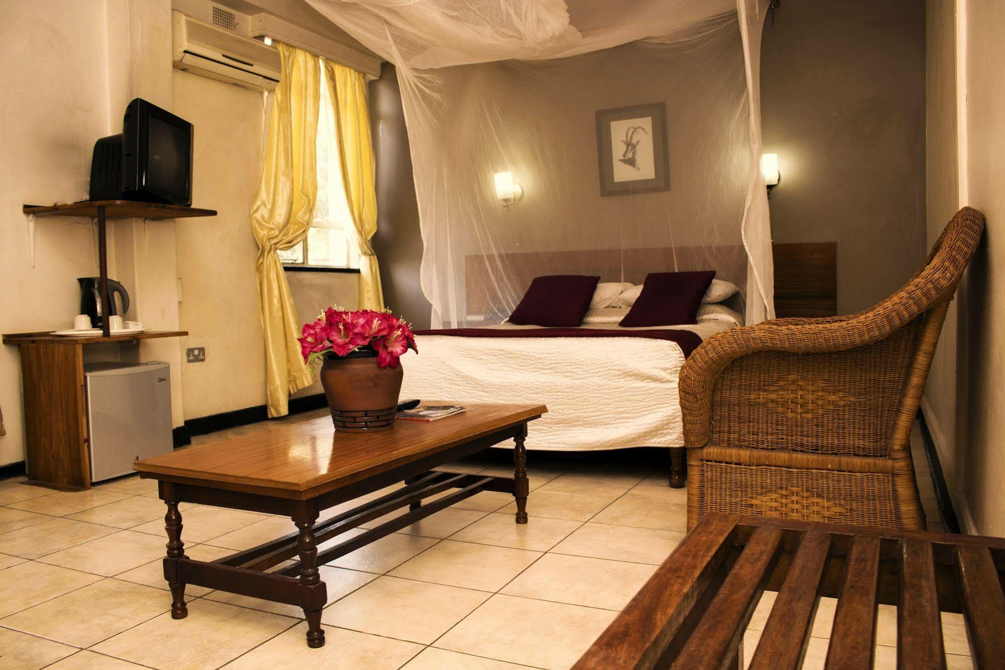 The Lusaka Hotel מראה חיצוני תמונה